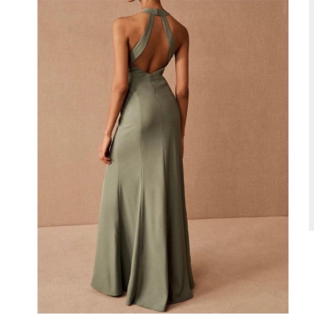 Elegant Green Halter Maxi Dress